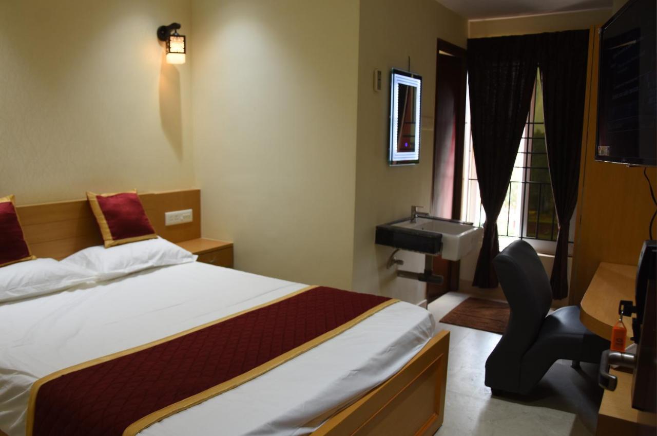 Masa Mahal And Lodge Sivaganga Exterior photo